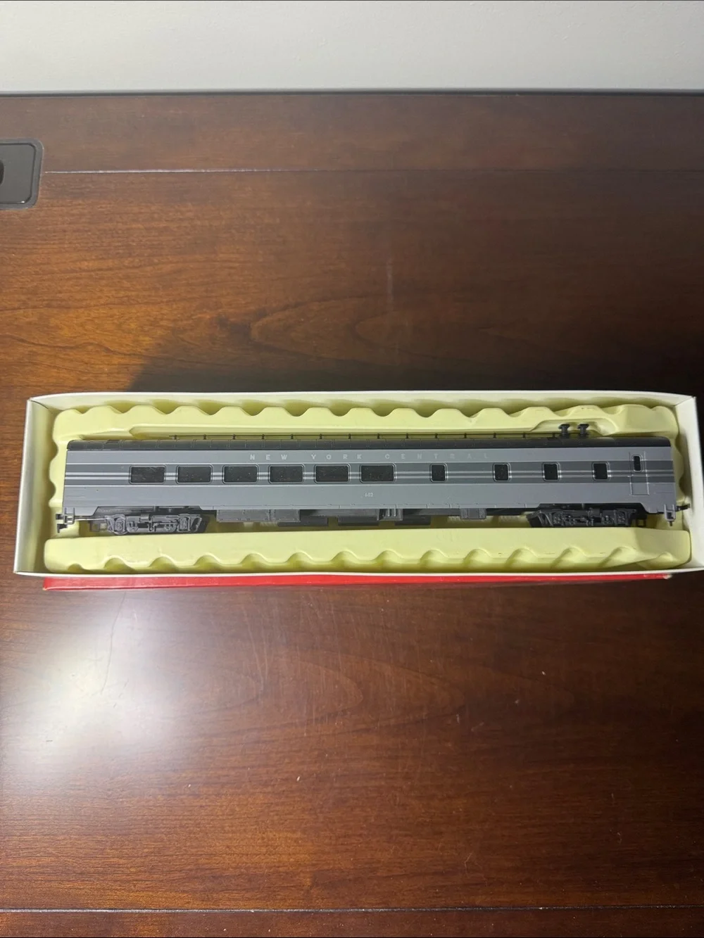 AHM/Rivarossi New York Central 1930’s HO Scale 7 Piece Passenger Car Set (New)